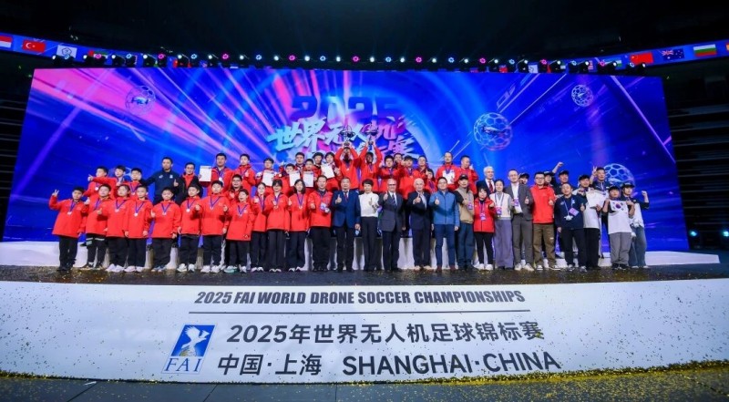 中國(guó)隊(duì)奪雙冠 中國(guó)隊(duì)奪雙冠