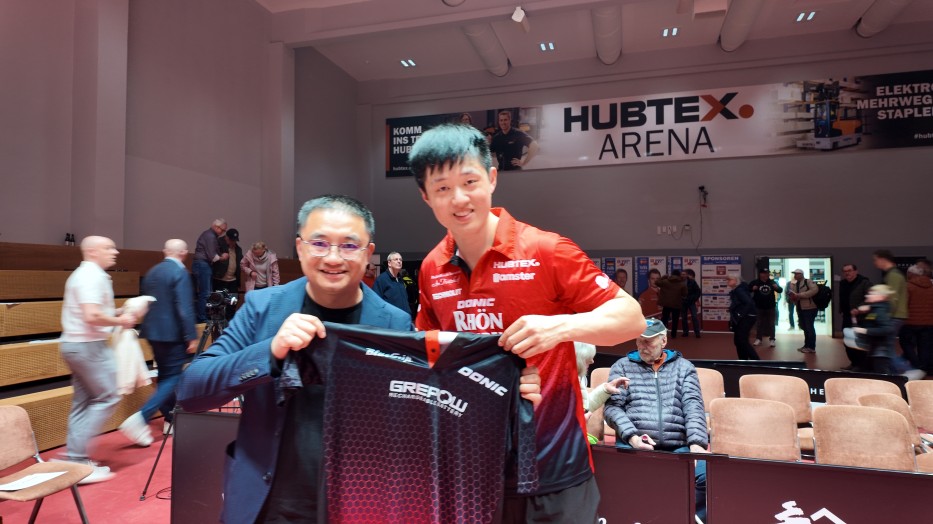 孟繁博與格瑞普T總合影